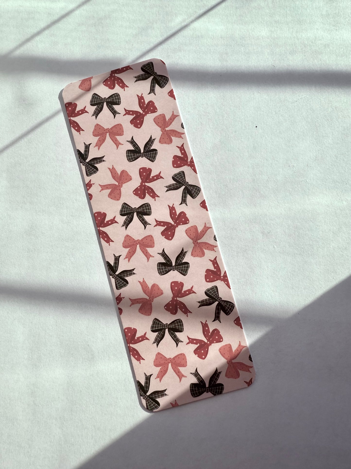 Red/Green Bows Bookmark