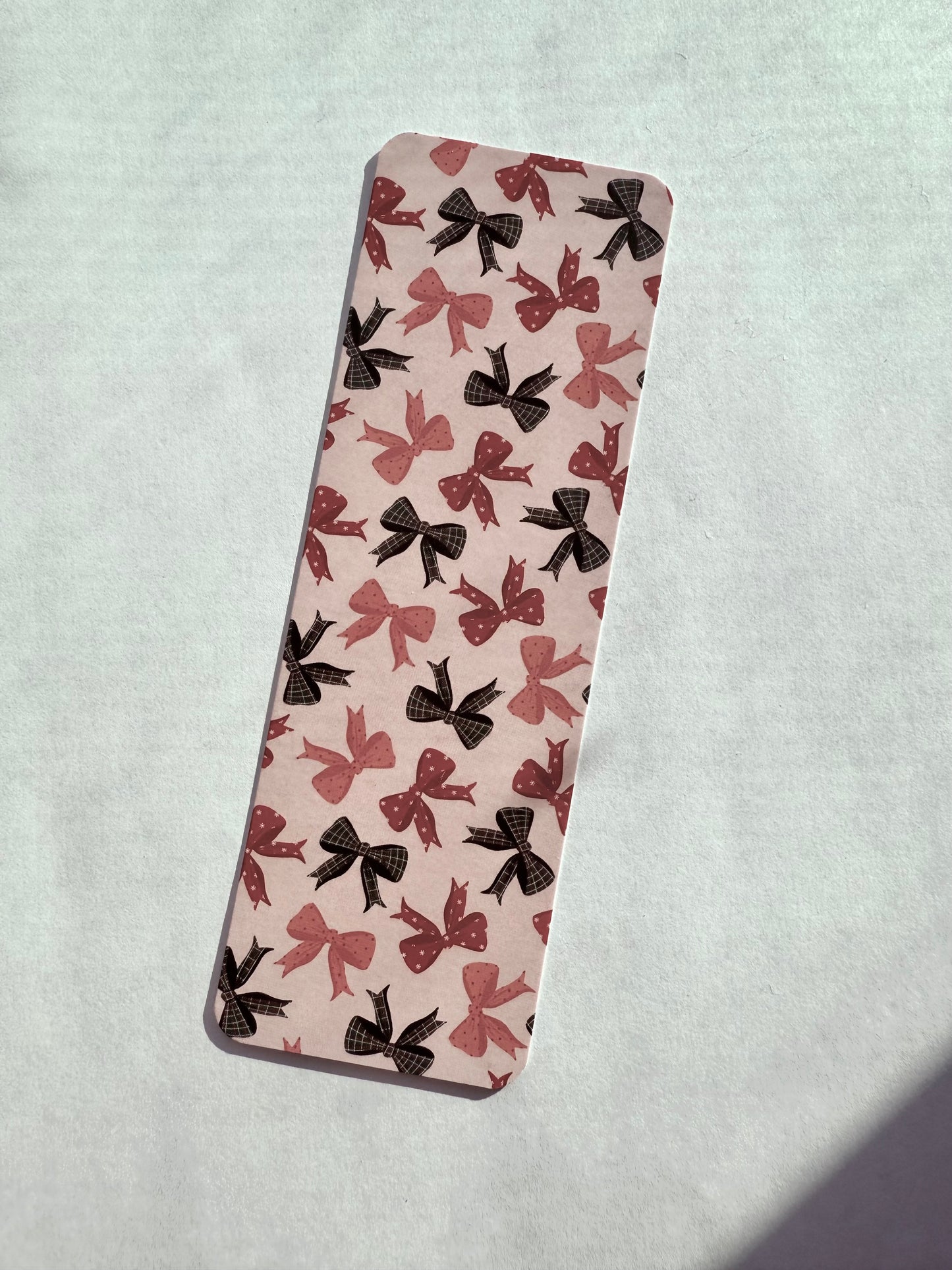 Red/Green Bows Bookmark